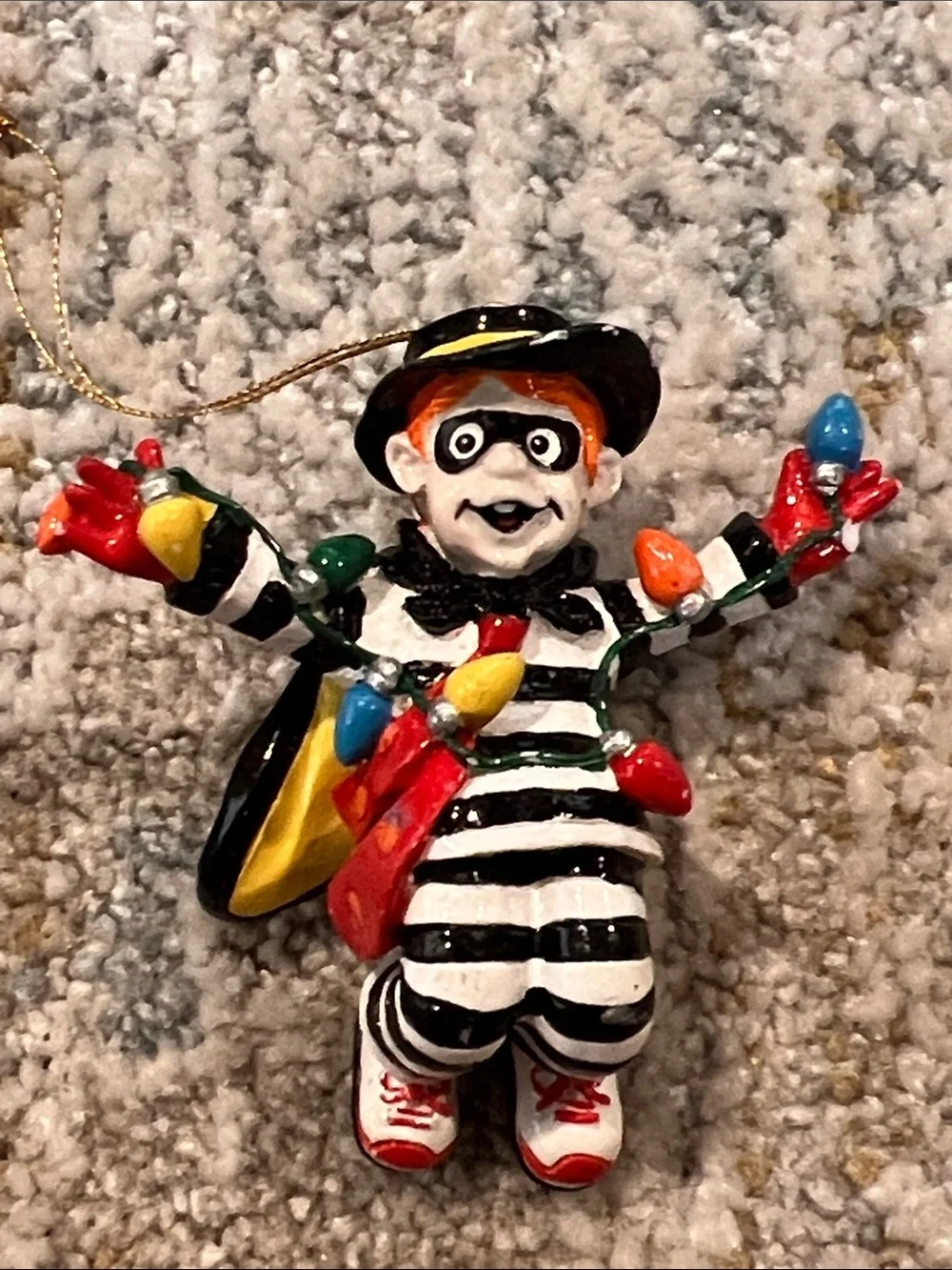 Rare McDonalds Christmas ornament hamburgler z14